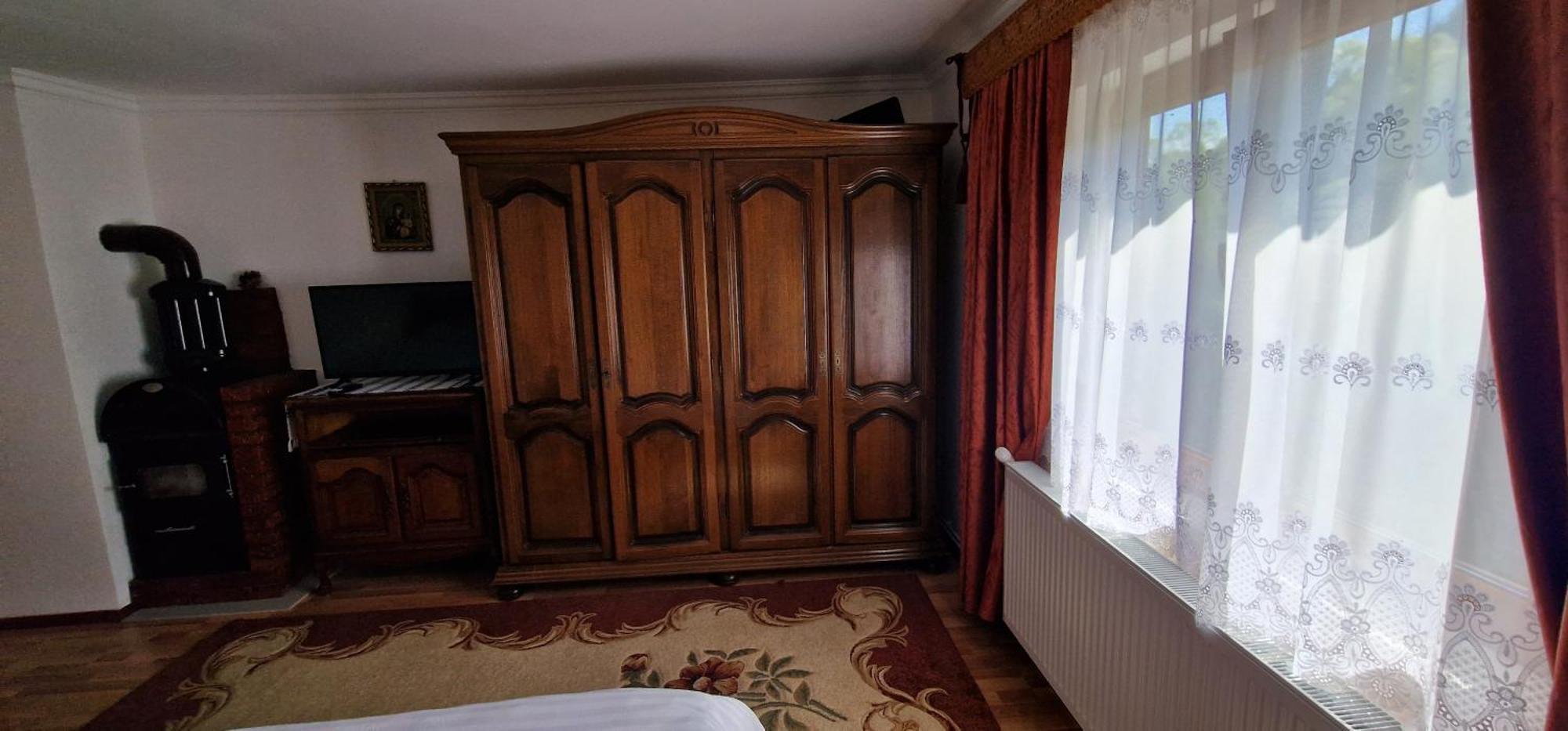 Casa Agroturistica Tarancuta Din Vatra Moldovitei Hotell Eksteriør bilde